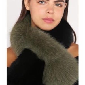 Charlotte Simone genuine fox fur scarf